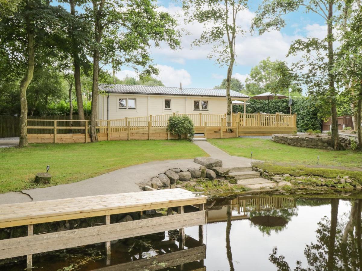 Port Heron Lodge Athlone Exterior photo
